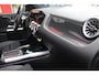 Mercedes-Benz GLA 250 e AMG Line | PANORAMISCH SCHUIF/KANTEL DAK | SFEER VERLICHTING | ELEKTRISCH BEDIENBARE VOORSTOELEN MET GEHEUGENFUNCTIE EN "ZITKINEMATICA" | DRAADLOZE APPLE CARPLAY/ANDROID AUTO | NIGHT PAKKET: DAKRELING ZWART, ZIJRUITEN EN ACHTERRUITEN ZWART, LICHTMETALEN VELGEN 19" ZWART | HEAD UP DISPLAY | REALITY-NAVIGATIE | 360° CAMERA | MULTI BEAM LED KOPLAMPEN | DODEHOEK DETECTIE | ADAPTIVE CRUISE CONTROL | KEYLESS GO | ELEKTRISCH BEDIENBARE ACHTERKLEP | DRAADLOZE TELEFOONLADER | PREMIUM AUDIO | STOEL VERWARMING |
