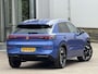 Volkswagen T-Roc 1.5 eTsi R-Line Style First Edition | IQ LED/Adapt.Cruise/Stuur- en stoelverwarming