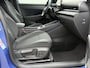 Volkswagen T-Roc 1.5 eTsi R-Line Style First Edition | IQ LED/Adapt.Cruise/Stuur- en stoelverwarming