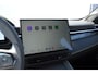 Lynk & Co 01 276PK Automaat Core / Adaptieve cruise control / Stoel - en stuurwielverwarming / Parkeersensoren met camera / Apple carplay / Trekhaak / Metallic lak / 19" lichtmetalen velgen