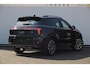 Lynk & Co 01 276PK Automaat Core / Adaptieve cruise control / Stoel - en stuurwielverwarming / Parkeersensoren met camera / Apple carplay / Trekhaak / Metallic lak / 19" lichtmetalen velgen