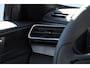 Lynk & Co 01 276PK Automaat Core / Adaptieve cruise control / Stoel - en stuurwielverwarming / Parkeersensoren met camera / Apple carplay / Trekhaak / Metallic lak / 19" lichtmetalen velgen