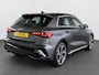 Audi A3 Sportback 40 TFSI e 204pk Automaat S-Line edition Comfort pakket Plus Lichtmetalen Velgen 18" Matrix Led Parkeer sensoren Camera Cruise Control Adaptive Navigatie Apple Carplay/Android Auto