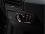 BMW i3 Basis Comfort 22 kWh [CRUISE CONTROL, STOELVERWARMING, PDC A, BLUETOOTH, CLIMATE CONTROL, NAVIGATIE, RADIO, NIEUWSTAAT]