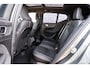Volvo EX40 Single motor Ext. Range Ultra Europa Black Edition | Getint glas | Nubuck | Panoramadak | Harman/Kardon | Stoelverwarming voor + achter | Keyless Entry/Start | 20" Velgen |