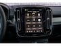 Volvo EX40 Single motor Ext. Range Ultra Europa Black Edition | Getint glas | Nubuck | Panoramadak | Harman/Kardon | Stoelverwarming voor + achter | Keyless Entry/Start | 20" Velgen |