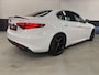 Alfa Romeo Giulia 2.0T Super | Automaat |LED | 19" | NAVI | Camera | PDC