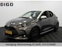 Toyota Yaris 1.5 HYBRID BI-TONE GARANTIE TOT 03-2033! . ADAPTIEVE CRUISE CONTROL . APPLE CARPLAY & ANDRIOD AUTO . SLECHTS 35.000km!