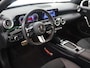 Mercedes-Benz A-klasse 180 AMG Line | Panoramadak | Matrix Led koplampen | Sportstoelen | Adaptieve Cruise control |