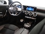 Mercedes-Benz A-klasse 180 Business Solution AMG | Achteruitrijcamera | Stoelverwarming | High Perfomance Led koplampen |