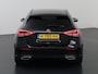 Mercedes-Benz A-klasse 180 Business Solution AMG | Achteruitrijcamera | Stoelverwarming | High Perfomance Led koplampen |