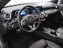 Mercedes-Benz CLA Shooting Brake 180 Luxury Line | Achteruitrijcamera | Trekhaak | Led koplampen | Sfeerverlichting |