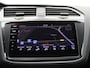 Volkswagen Tiguan 1.4 TSI 4Motion Highline R-line 150PK DSG Panoramadak, Achteruitrijcamera, 19" LM Velgen, Stoelverwarming, Discover Pro Navi, Virtual Cockpit,