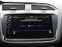 Volkswagen Tiguan 1.4 TSI 4Motion Highline R-line 150PK DSG Panoramadak, Achteruitrijcamera, 19" LM Velgen, Stoelverwarming, Discover Pro Navi, Virtual Cockpit,