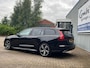 Volvo V60 2.0 B3 Momentum Advantage