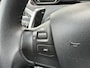 Peugeot 2008 1.2 VTi Active Pack Premium / Pano / Navi / PDC / AUT / Clima / Cruise