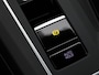 Volkswagen Golf 1.5 eHybrid Life Edition 204PK DSG SOH 100%, Adaptieve Cruise Controle, Navi via Apple Carplay/Android Auto, Achteruitrijcamera, Stoel-Stuurverwarming, Keyless, 17" LM Velgen