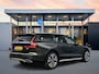 Volvo V60 Cross Country B5 AWD Pro | 19" | Trekhaak | Panoramadak | Head-Up | 360 Camera | Elektr. verst. Stoelen | Full LED | Harman Kardon