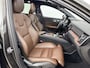 Volvo V60 Cross Country B5 AWD Pro | 19" | Trekhaak | Panoramadak | Head-Up | 360 Camera | Elektr. verst. Stoelen | Full LED | Harman Kardon