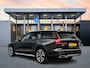Volvo V60 Cross Country B5 AWD Pro | 19" | Trekhaak | Panoramadak | Head-Up | 360 Camera | Elektr. verst. Stoelen | Full LED | Harman Kardon
