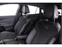 Volkswagen ID.5 Pro 77 kWh 204pk Automaat, Adaptive cruise control, Achteruitrijcamera, Stoelverwarming, Stuurverwarming, Voorruit verwarmd, Parkeersensoren, Navigatie, App-connect, Matrix LED koplampen, DAB-radio