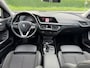 BMW 1-Serie 118i High Executive. RIJKLAARPRIJS! TREKHAAK/AUTOMAAT/SPORTSTOELEN