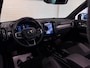 Volvo XC40 2.0 B4 Plus Dark 2WD Pano 360cam H/K Memory 19''