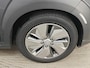 Hyundai Kona Electric EV Premium 64 kWh Warmtepomp SOH 100% FASE 3 Verkeersbordassistent