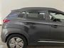 Hyundai Kona Electric EV Premium 64 kWh Warmtepomp SOH 100% FASE 3 Verkeersbordassistent