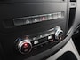 Mercedes-Benz Vito 114 CDI | AUT. | L2 LANG | DUBBELE CABINE | TREKHAAK | LM VELGEN | 5-ZITS | NAVIGATIE | PARKEERCAMERA | STOELVERWARMING | LED KOPLAMPEN |