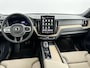 Volvo XC60 T8 Recharge Ultra Dark | 22" | Trekhaak | Luchtvering | Bowers & Wilkins | Getint & Gelamineerd glas | Alarm | Head-up | Panoramadak | 360 Camera | Stoel/stuur/achterbankverwarming