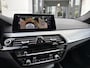 BMW 5-Serie 530e M-Sport Vol! | Pano | Soft Close | Head-Up | Service contract |