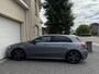 Mercedes-Benz A-klasse 180 AMG Aut Nightpakket Widescreen AmbientLight Keyless SportLeder Led Camera 18" Pdc