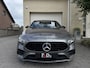 Mercedes-Benz A-klasse 180 AMG Aut Nightpakket Widescreen AmbientLight Keyless SportLeder Led Camera 18" Pdc