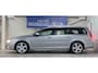 Volvo V70 2.0T R-Edition NieuweKoppeling Volledig Onderhouden Trekhaak PDC HighPerformanceSound Mooi!