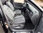 Volkswagen T-Roc 1.5 TSI 150pk DSG R-Line | Black Style | 19 Inch | Panoramadak | Camera | Keyless | Elek. Achterklep | Dode hoek | Rijklaar incl. 1 jaar Bovag garantie