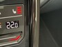 Volkswagen T-Roc 1.5 TSI 150pk DSG R-Line | Black Style | 19 Inch | Panoramadak | Camera | Keyless | Elek. Achterklep | Dode hoek | Rijklaar incl. 1 jaar Bovag garantie