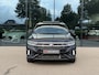 Volkswagen T-Roc 1.5 TSI 150pk DSG R-Line | Black Style | 19 Inch | Panoramadak | Camera | Keyless | Elek. Achterklep | Dode hoek | Rijklaar incl. 1 jaar Bovag garantie
