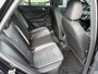 Volkswagen T-Roc 1.5 TSI 150pk DSG R-Line | Black Style | 19 Inch | Panoramadak | Camera | Keyless | Elek. Achterklep | Dode hoek | Rijklaar incl. 1 jaar Bovag garantie