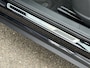 Volkswagen T-Roc 1.5 TSI 150pk DSG R-Line | Black Style | 19 Inch | Panoramadak | Camera | Keyless | Elek. Achterklep | Dode hoek | Rijklaar incl. 1 jaar Bovag garantie