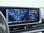 Hyundai Ioniq 6 77.4kWh 229PK Trekhaak SOH 100% Warmtepomp Adap.Cruise Head-Up Stoel+Achterbank+Stuur Verwarming Camera Navi Pdc Apple Carplay Android Auto Ecc Connect Elek. Achterklep Privacy Glas Lmv Led Lane Assist 1.500KG Trekgewicht 1e Eigenaar Origineel Nederlandse Auto