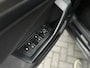 Volkswagen T-Roc 1.0 TSI| DAB| 1e eig.| Stoelverwarming| Electr. Achterklep| Adapt. Cruise contr| Side Assist| Navigatie| Carplay