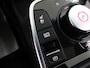 Kia Niro EV e-Niro ExecutiveLine 64 kWh | Schuif/Kanteldak | Lederen Interieur | Ele,verstelbare stoelen | Apple CarPlay/Android Auto | Camera | DAB | Stoelverwarming/Koeling | Stuurverwarming | Adaptieve Cruise Control |