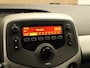 Peugeot 108 1.0 e-VTi Active - ORIGINEEL NEDERLANDSE AUTO - VOLLEDIG ONDERHOUDEN - BLUETOOTH TELEFOONVOORBEREIDING - ELEKTRISCHE RAMEN VOOR - AIRCO - LICHT METALEN VELGEN - 2 KLEUREN