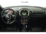 MINI Clubman 2.0 Cooper S Chili Serious Business (PANORAMADAK, STOELVERWARMING, SFEERVERLICHTING, PARKEERSENSOREN)
