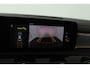 Mercedes-Benz CLA 180 Business Solution AMG (PANORAMADAK, STOELVERWARMING, SFEERVERLICHTING)