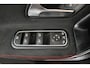 Mercedes-Benz CLA 180 Business Solution AMG (PANORAMADAK, STOELVERWARMING, SFEERVERLICHTING)