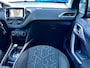 Peugeot 2008 1.2 PureTech Active Pack | CRUISECR | Pano | Navi | Airco