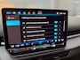 Volkswagen T-Roc 1.5 eTsi R-Line First Edition Pano-IQ-KEYLESS-CAM-CARPLAY-ACC