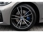 BMW 3-Serie 320i High Executive M-Sport, Leder, Schuifdak, Head-up 2020